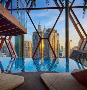 Scarletz Suites KLCC Twin Tower by Purple Orchid